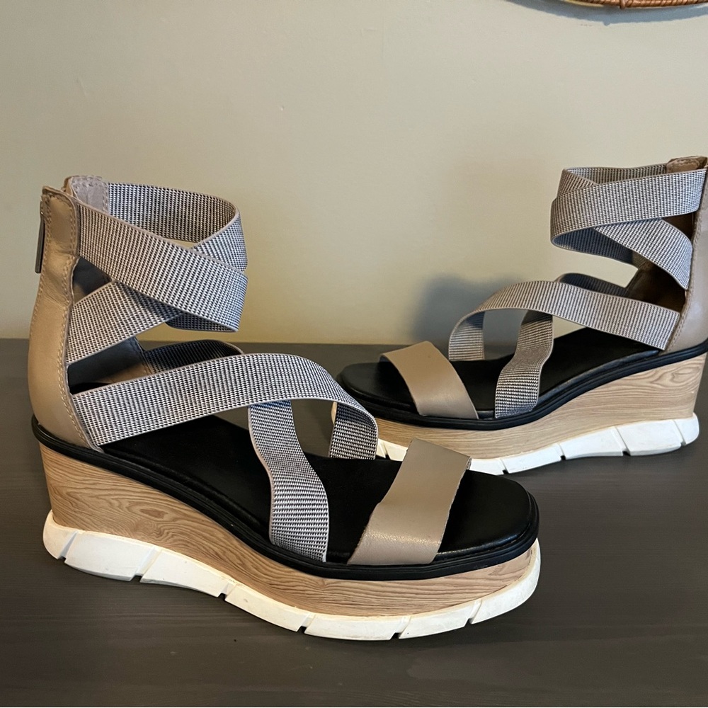 Beige Strappy Platform Sandals with Elastic Ankles - Picture 3 of 11